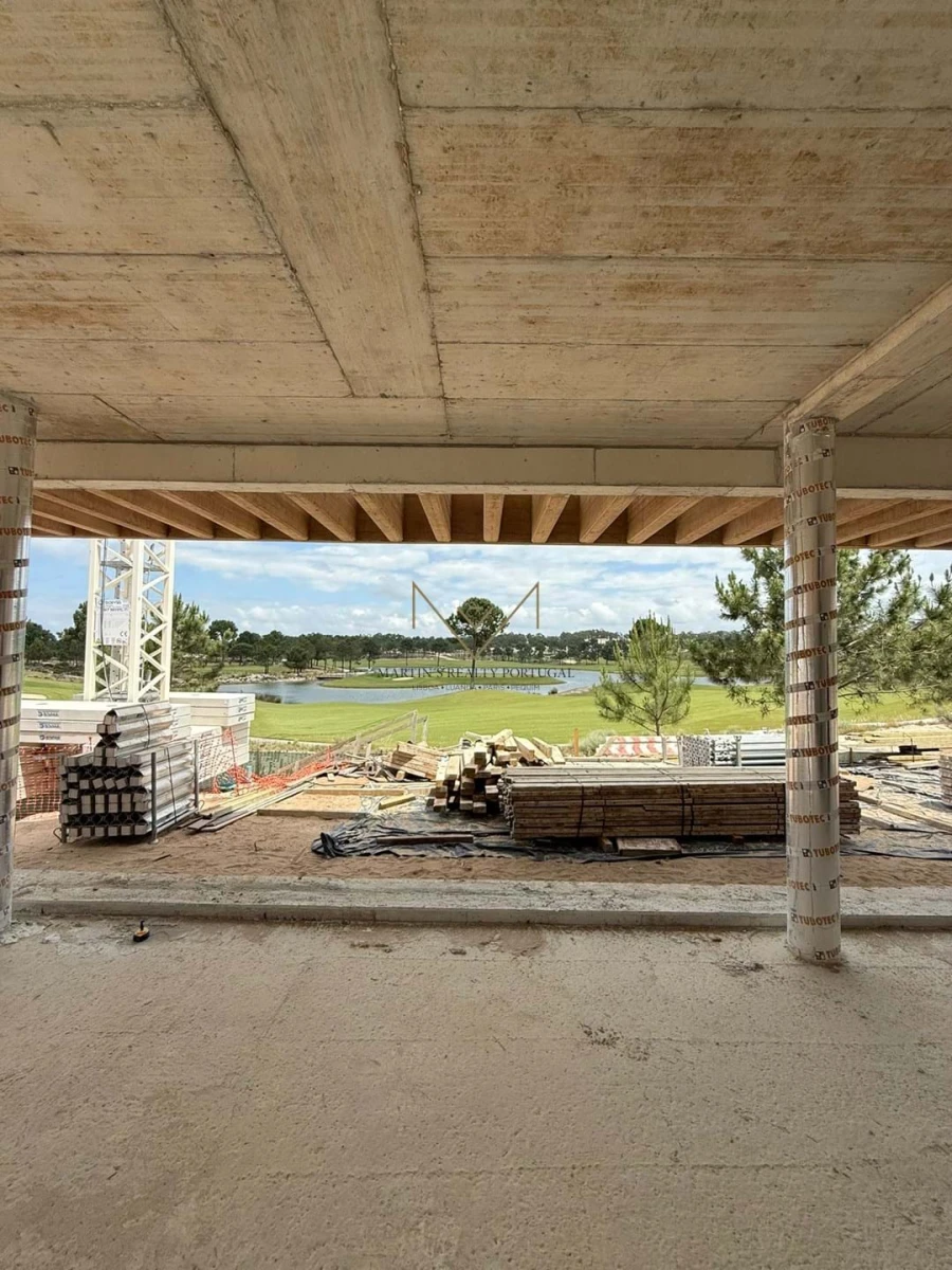 Moradia T5 para Venda em Comporta Foto 12