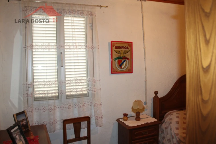 Moradia T2 para Venda em Espadanedo, Edroso, Murçós e Soutelo Mourisco Foto 16
