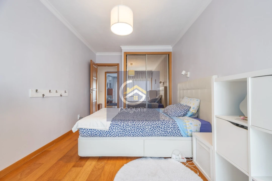 Moradia T3 para Venda em Lodares Foto 17