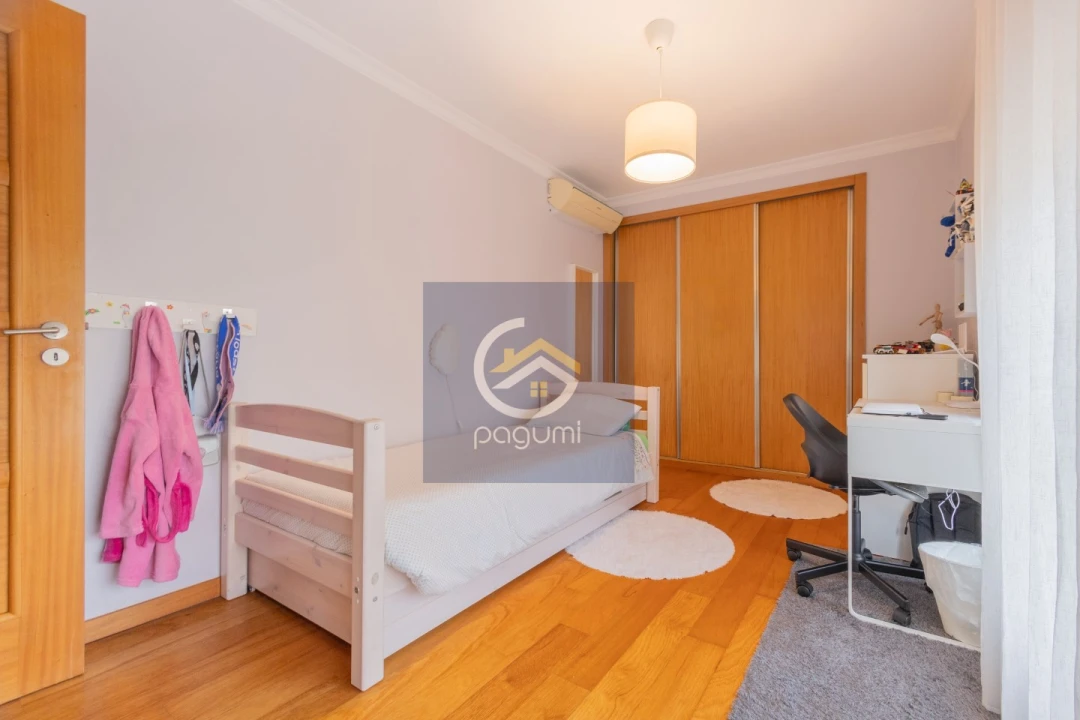 Moradia T3 para Venda em Lodares Foto 22