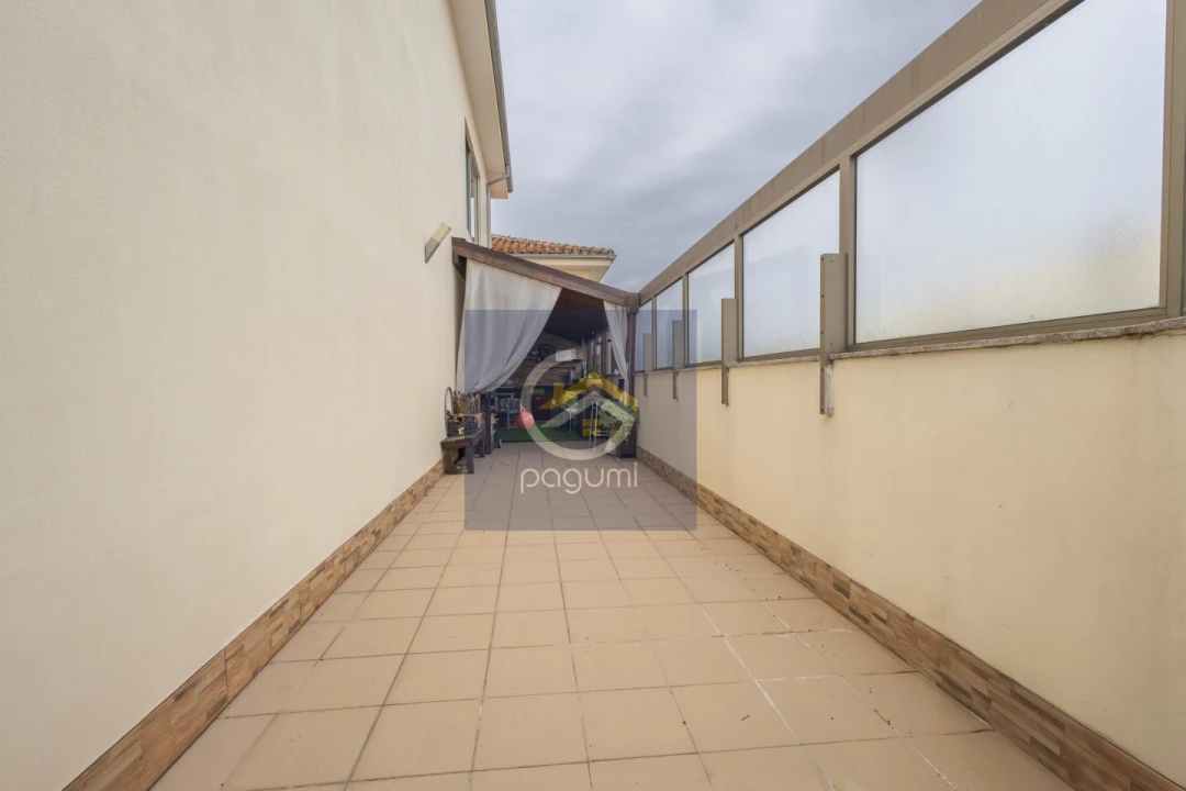 Moradia T3 para Venda em Lodares Foto 31