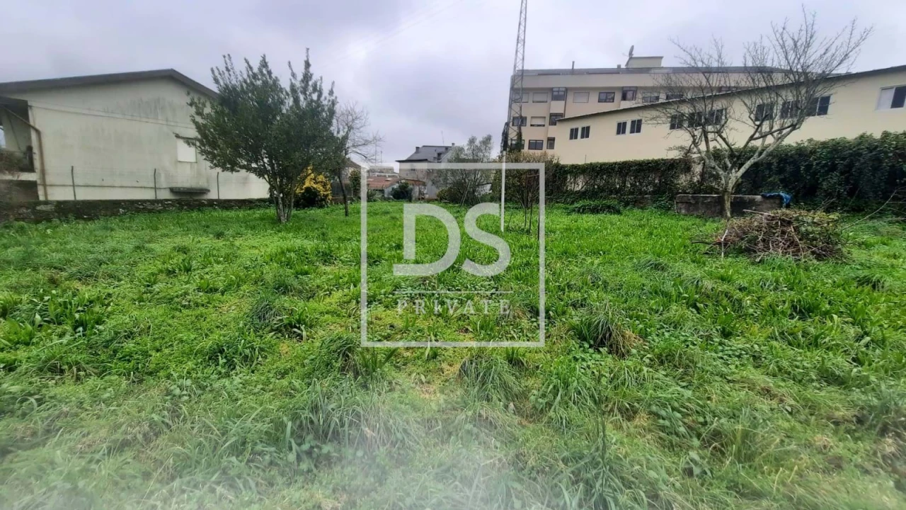 Terreno para Venda em Rio Tinto Foto 7