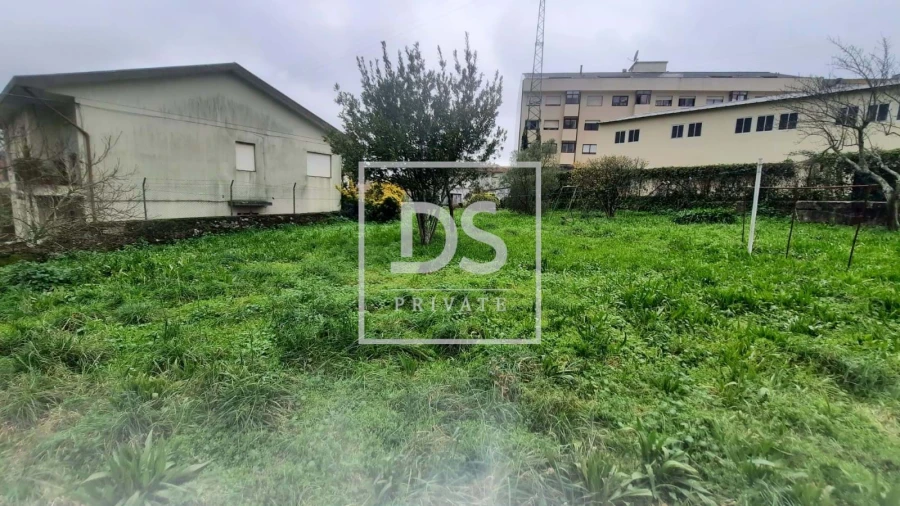 Terreno para Venda em Rio Tinto Foto 2