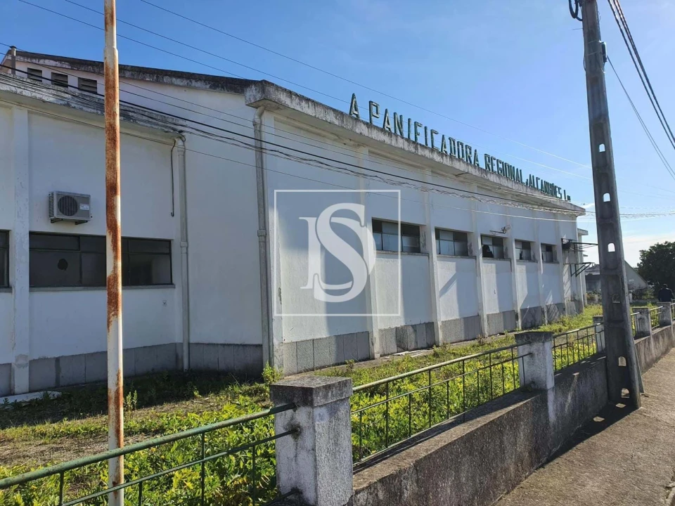 Armazém para Venda em Alcanhões Foto 2