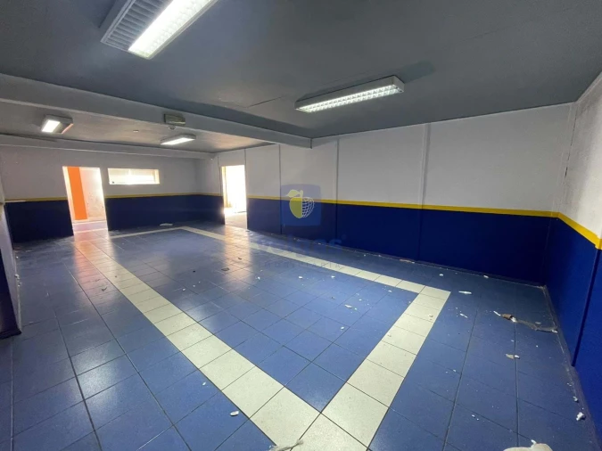 Armazém para Arrendamento em Peniche Foto 19