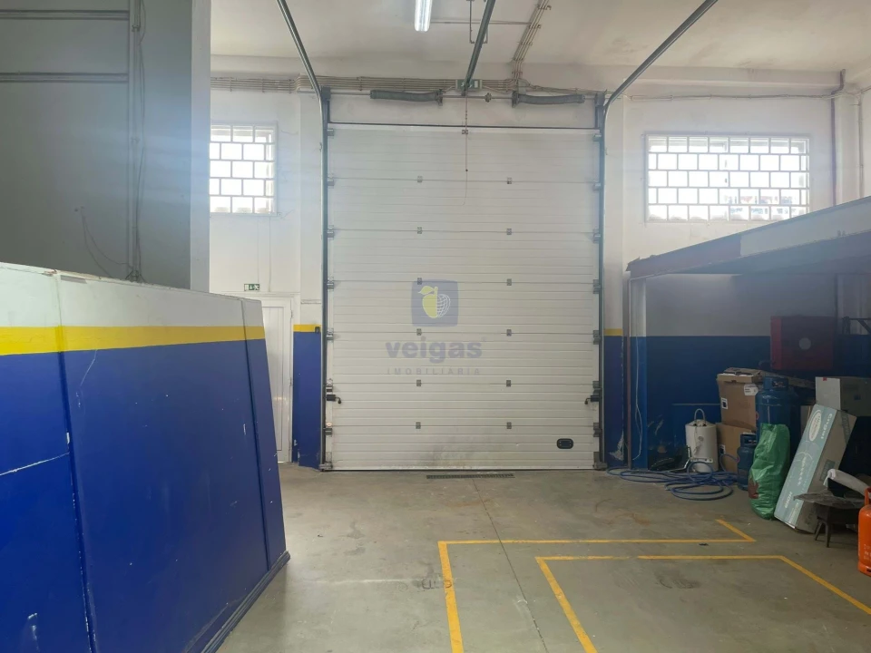 Armazém para Arrendamento em Peniche Foto 4