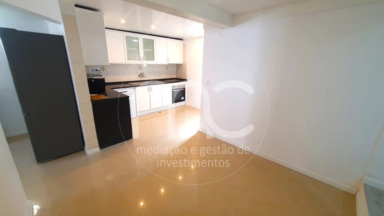 Quarto para Arrendamento em Ajuda Foto 10