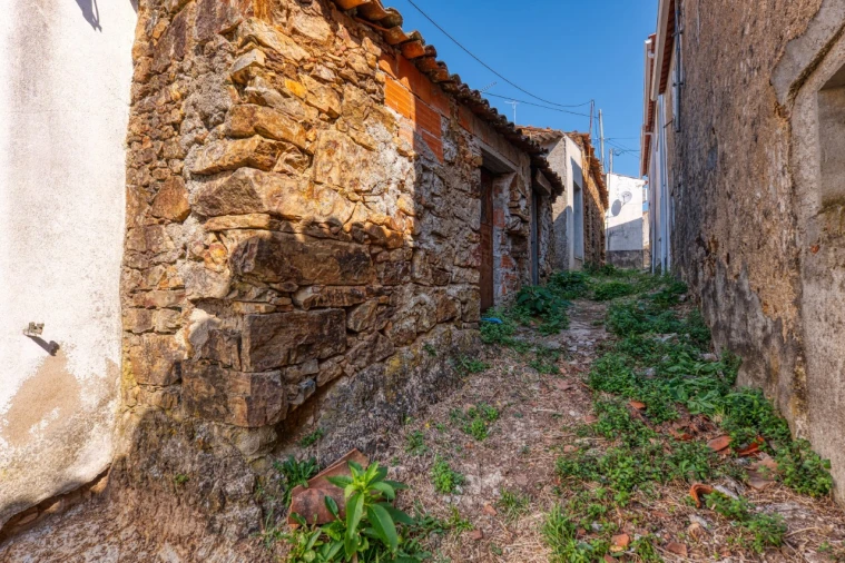 Moradia T2 para Venda em Mação, Penhascoso e Aboboreira Foto 4