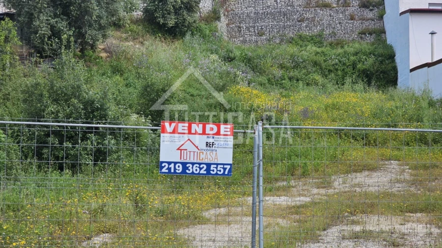 Terreno para Venda em Lousa Foto 11