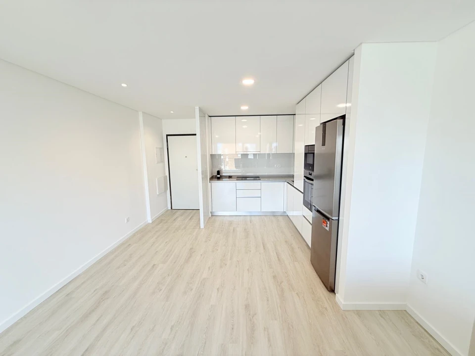 Apartamento T1 para Venda em Buarcos Foto 5