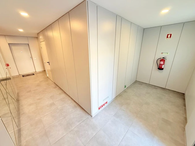 Apartamento T1 para Venda em Buarcos Foto 20