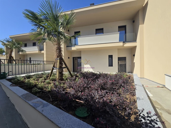 Moradia T4 para Venda em Alcabideche Foto 6