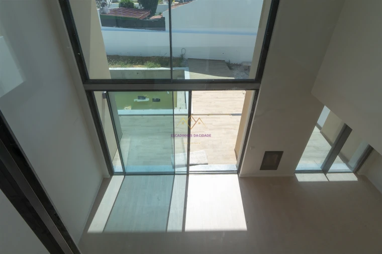 Moradia T4 para Venda em Alcabideche Foto 9