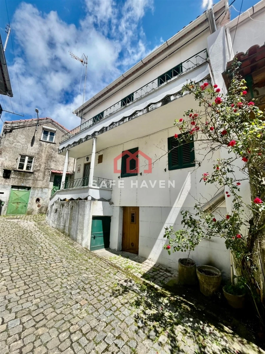 Moradia T3 para Venda em Aldeias e Mangualde da Serra Foto 2