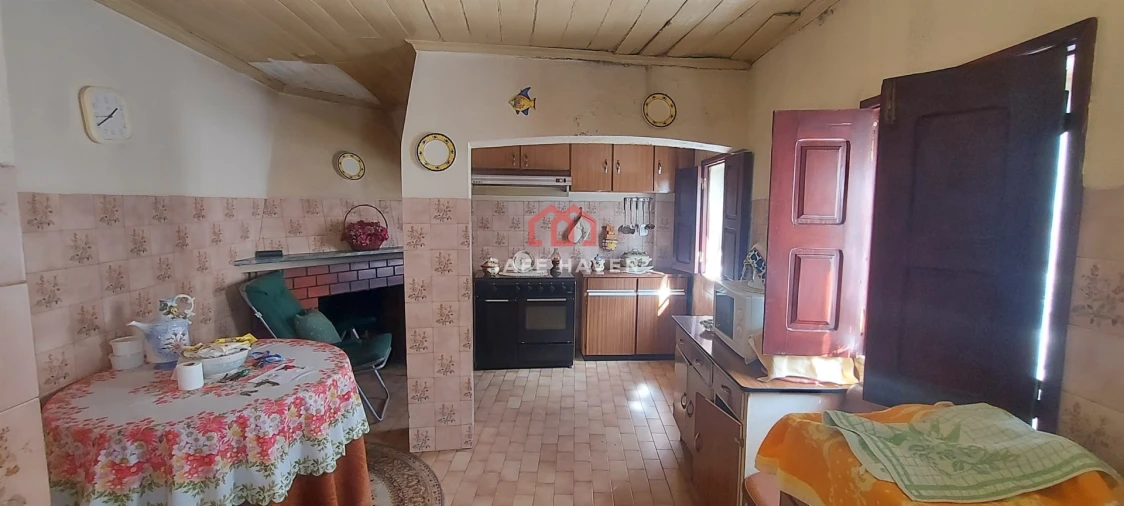 Moradia T4 para Venda em Cativelos Foto 18