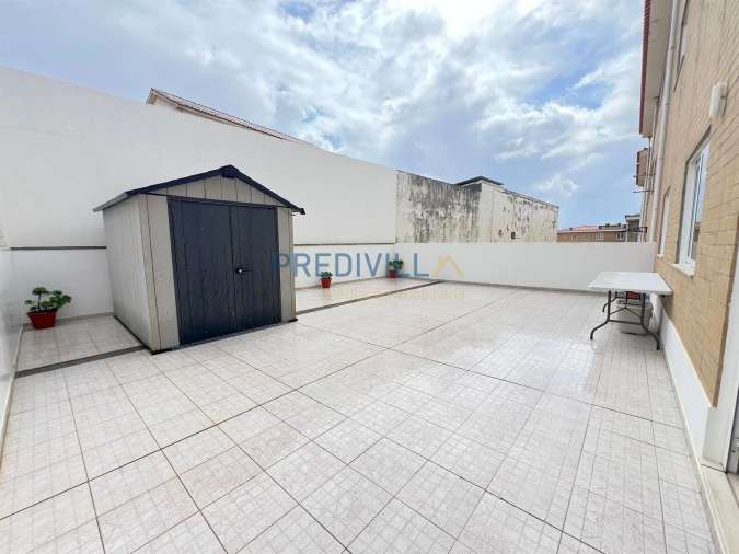 Apartamento T3 para Venda em Vila Chã Foto 12