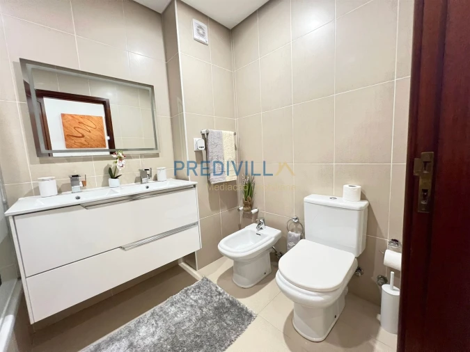Apartamento T3 para Venda em Vila Chã Foto 18
