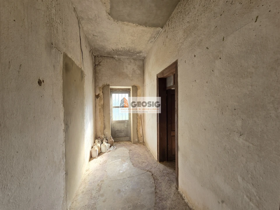 Quinta T4 para Venda em São Barnabe Foto 25