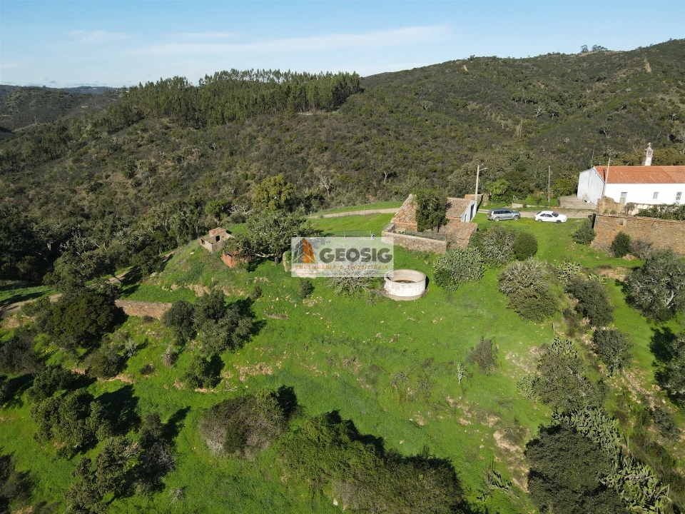 Quinta T4 para Venda em São Barnabe Foto 34