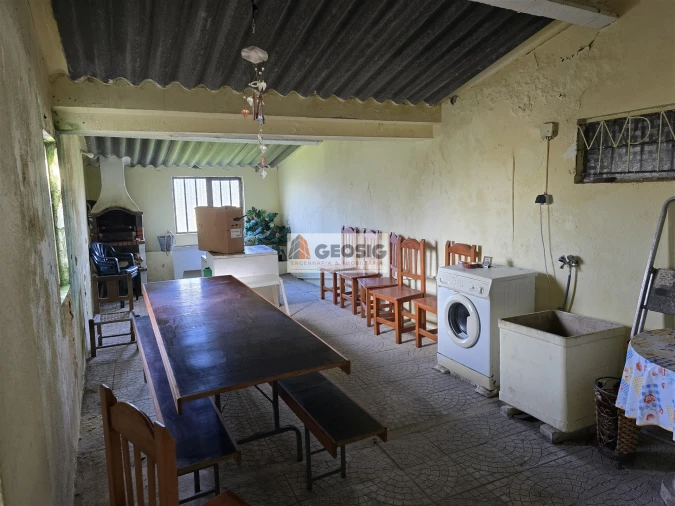 Quinta T4 para Venda em São Barnabe Foto 10