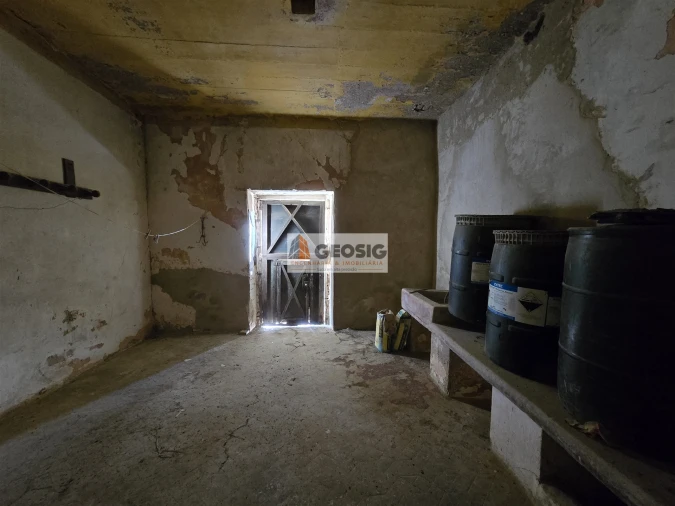 Quinta T4 para Venda em São Barnabe Foto 29