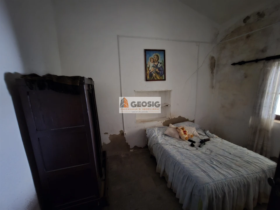 Quinta T4 para Venda em São Barnabe Foto 19