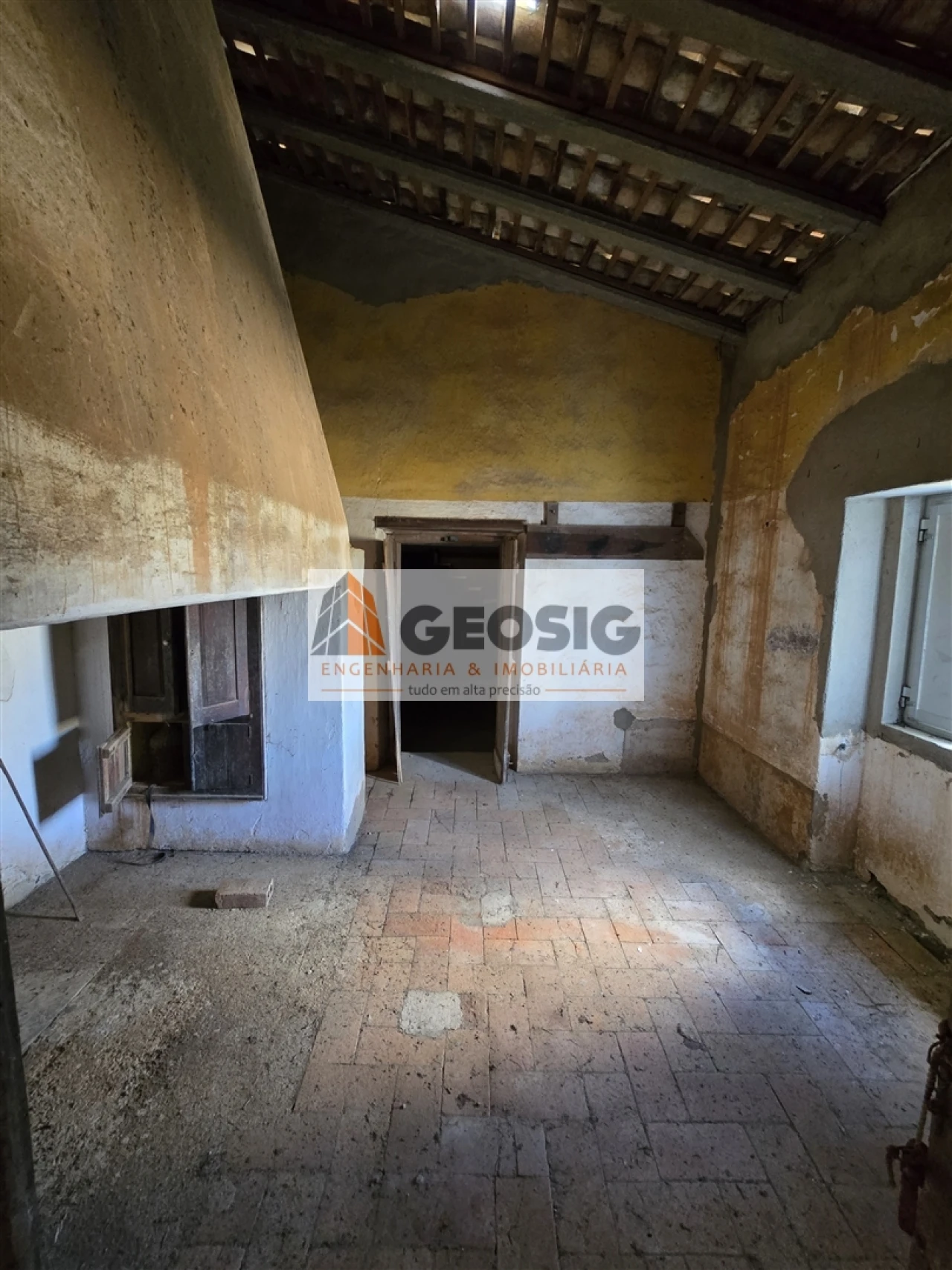 Quinta T4 para Venda em São Barnabe Foto 27