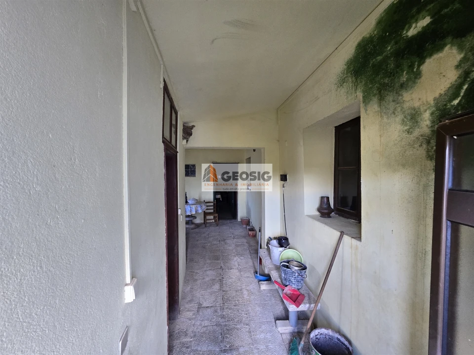 Quinta T4 para Venda em São Barnabe Foto 9