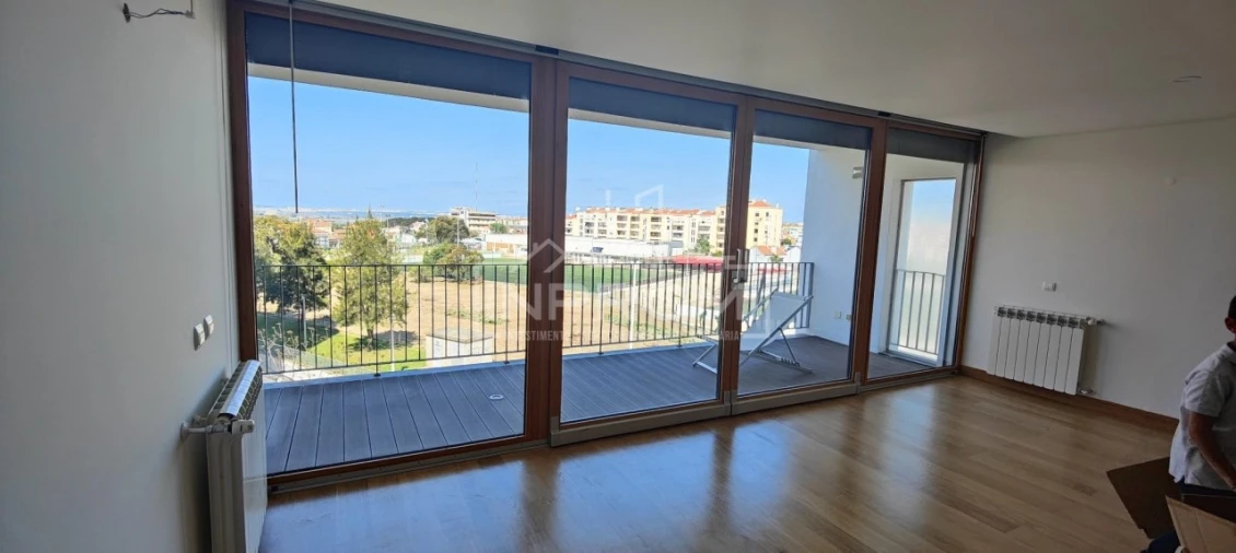 Apartamento T4 para Venda em Alto do Seixalinho, Santo André e Verderena Foto 5