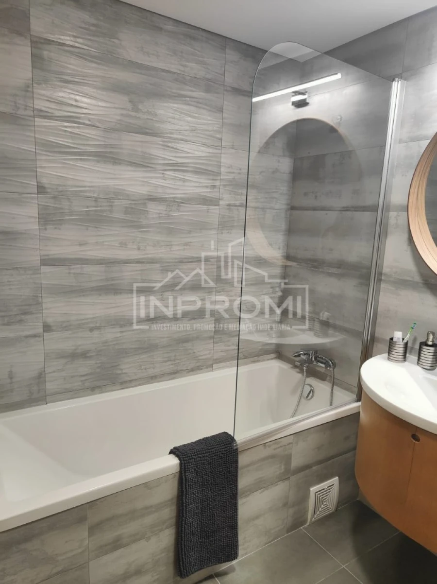 Apartamento T4 para Venda em Alto do Seixalinho, Santo André e Verderena Foto 18