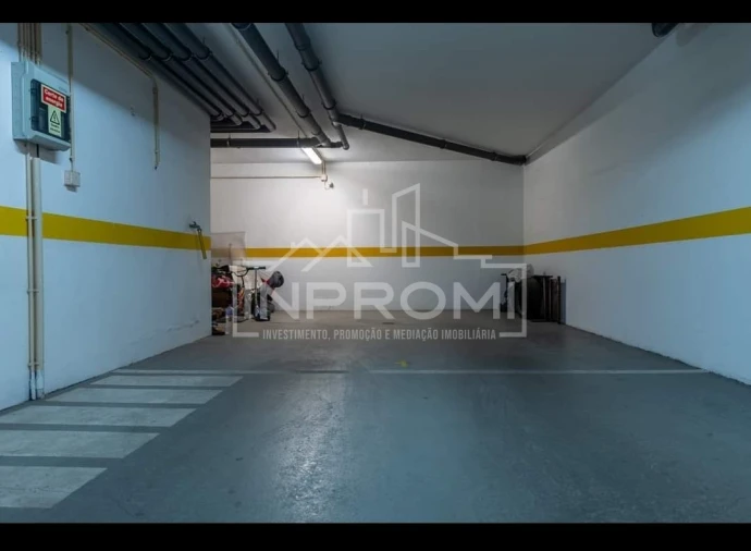 Apartamento T4 para Venda em Alto do Seixalinho, Santo André e Verderena Foto 25