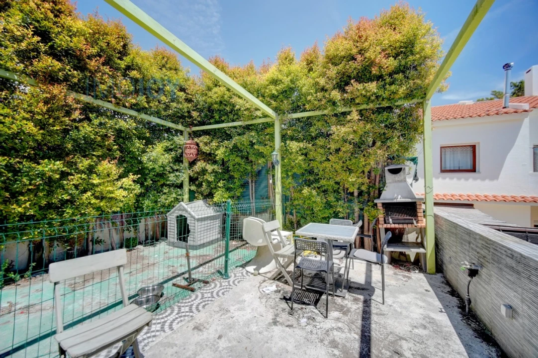 Moradia T3 para Venda em Oeiras e São Julião da Barra, Paço de Arcos e Caxias Foto 10