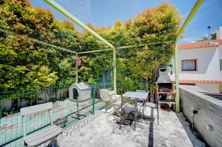 Moradia T3 para Venda em Oeiras e São Julião da Barra, Paço de Arcos e Caxias Foto 10