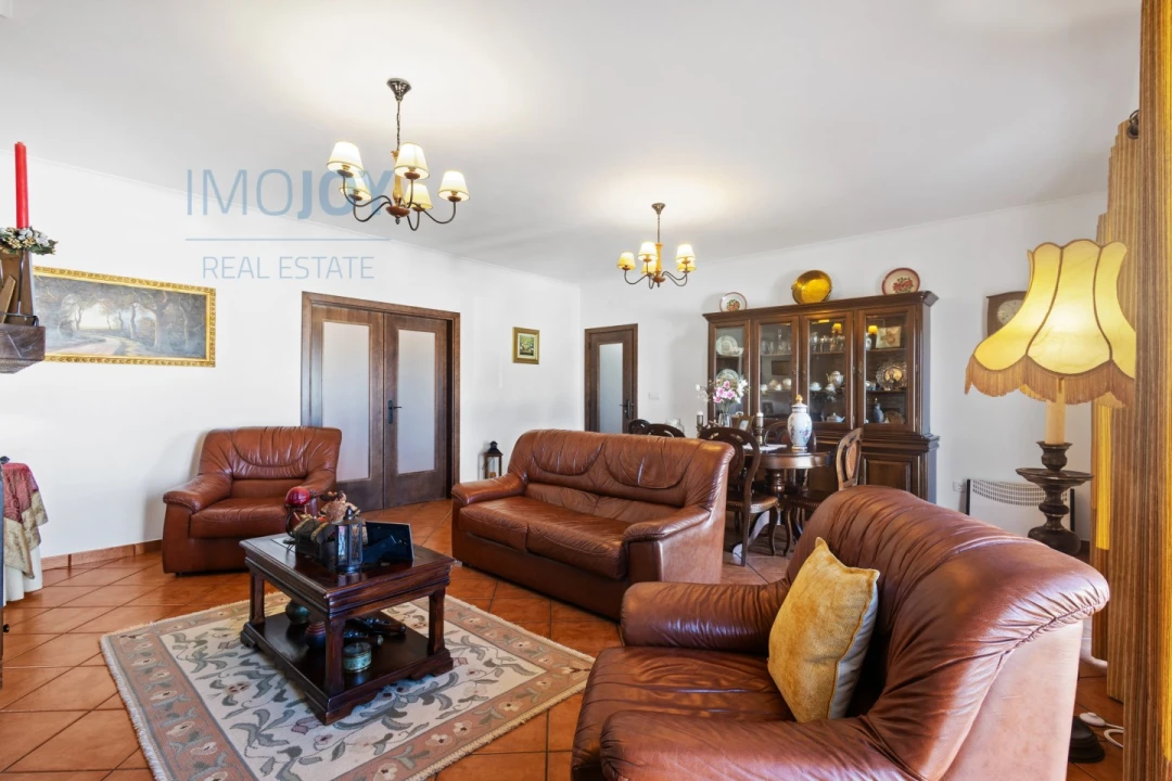 Moradia T4 para Venda em Alter do Chão Foto 4