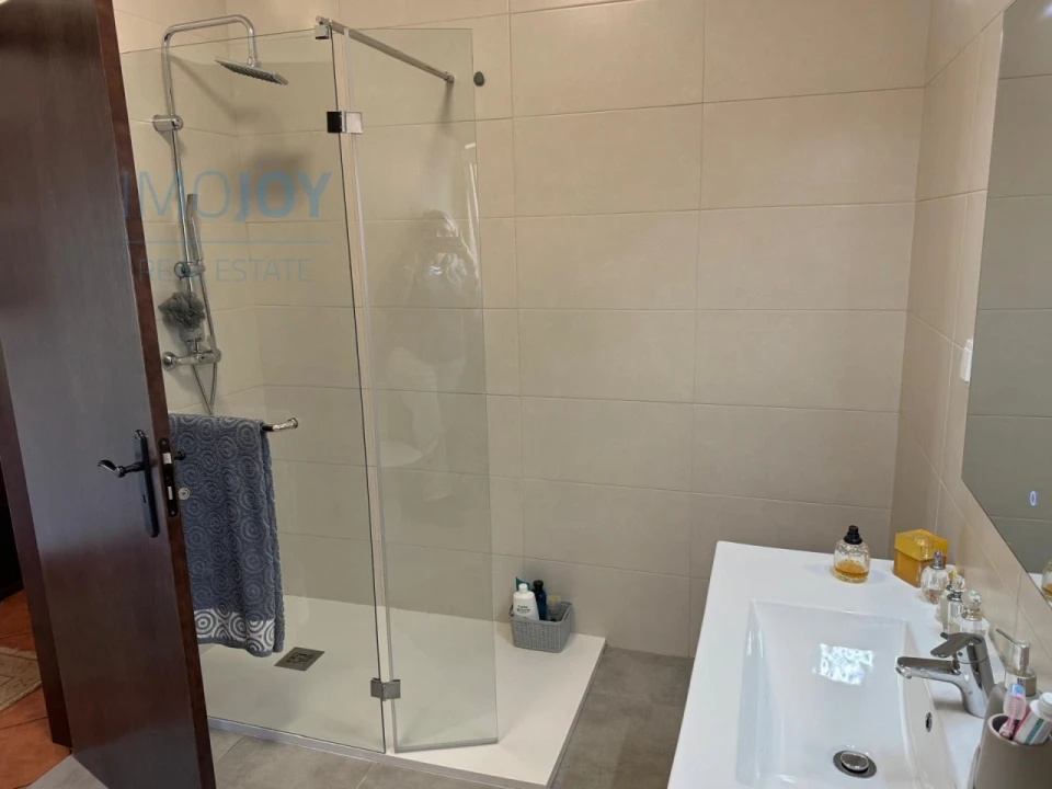 Moradia T4 para Venda em Alter do Chão Foto 23