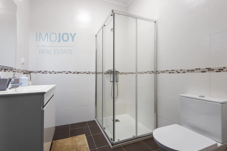 Moradia T4 para Venda em Alter do Chão Foto 12