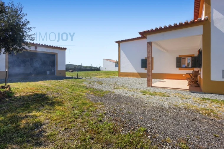 Moradia T4 para Venda em Alter do Chão Foto 29