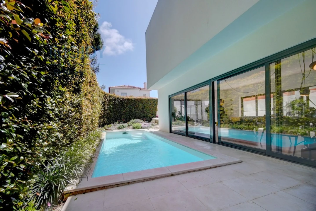 Moradia T4 para Venda em Cascais e Estoril Foto 2