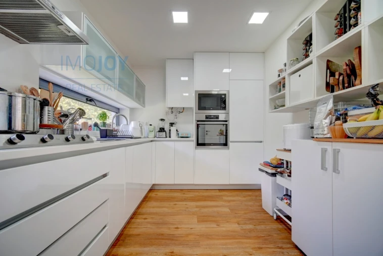 Moradia T4 para Venda em Cascais e Estoril Foto 8