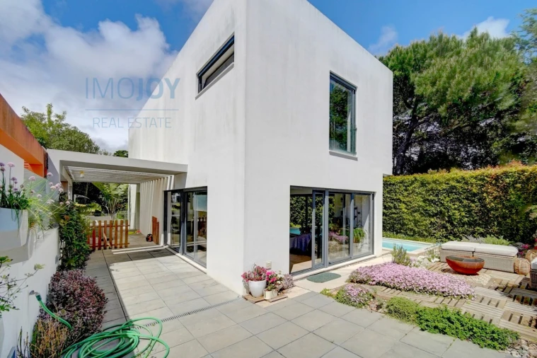 Moradia T4 para Venda em Cascais e Estoril Foto 31