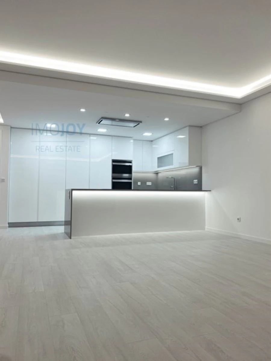 Apartamento T2 para Venda em Ericeira Foto 8