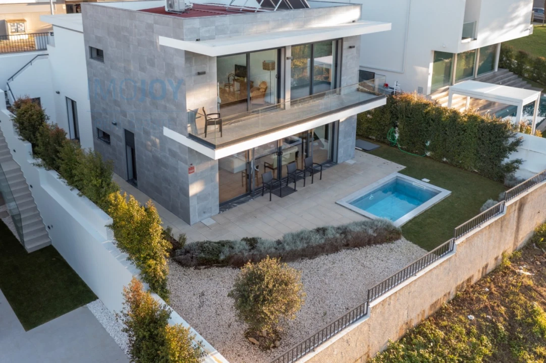 Moradia T3 para Venda em Cascais e Estoril Foto 32