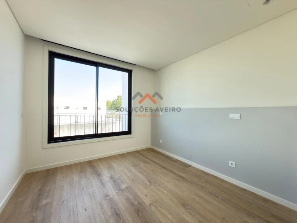 Apartamento T2 para Venda em Esgueira Foto 24