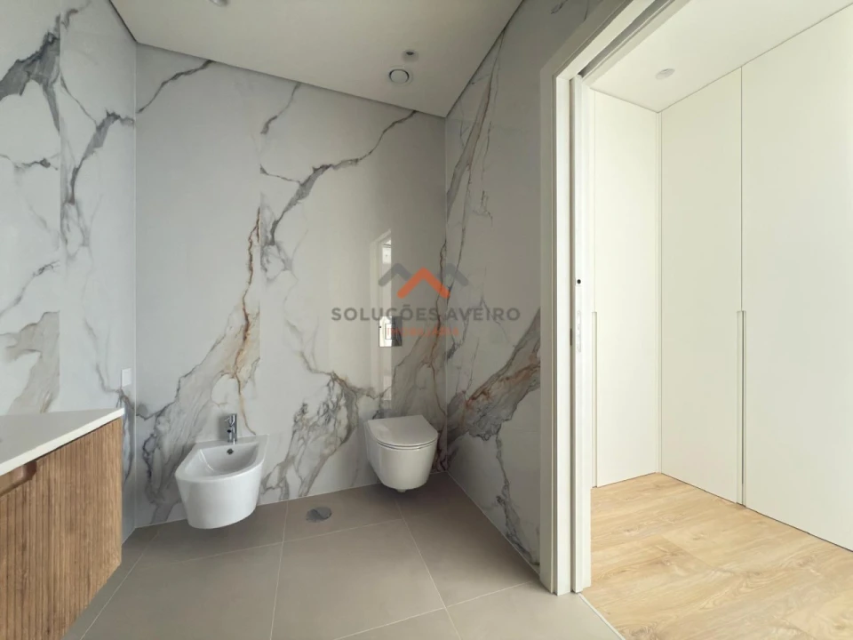 Apartamento T2 para Venda em Esgueira Foto 18