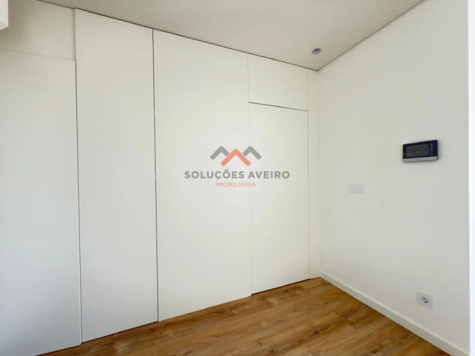 Apartamento T2 para Venda em Esgueira Foto 13