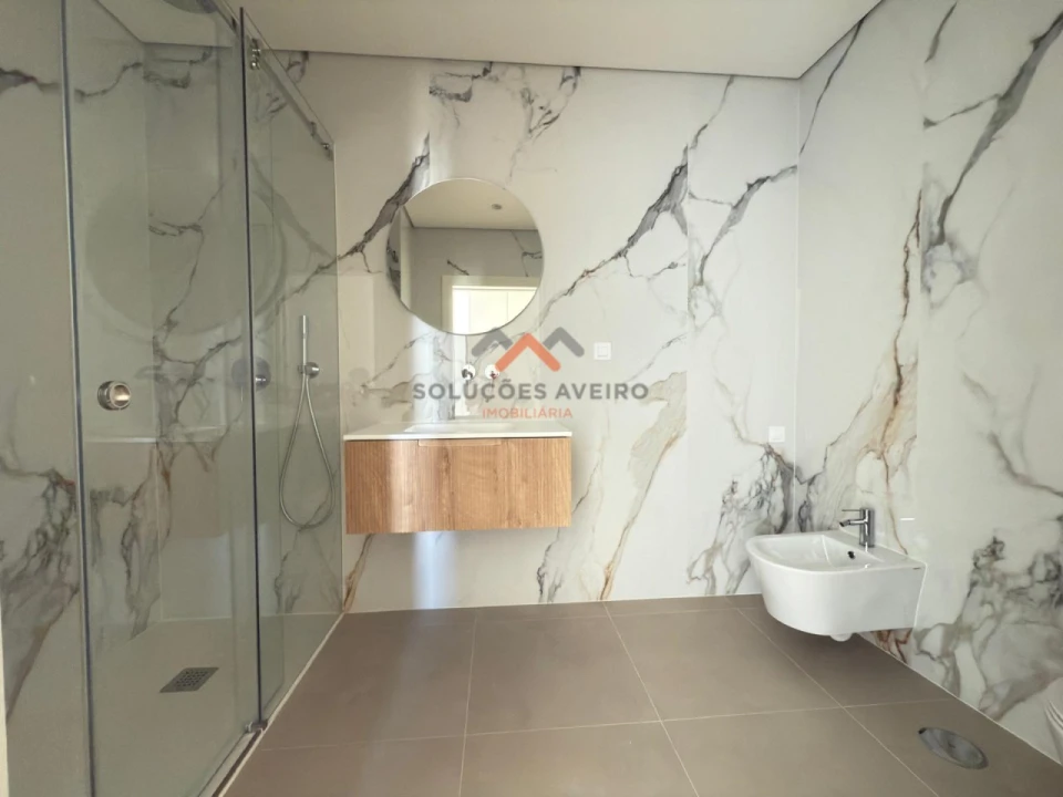 Apartamento T2 para Venda em Esgueira Foto 19