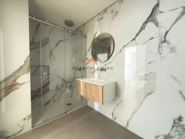 Apartamento T2 para Venda em Esgueira