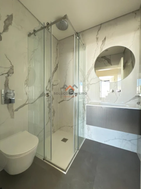 Apartamento T2 para Venda em Esgueira