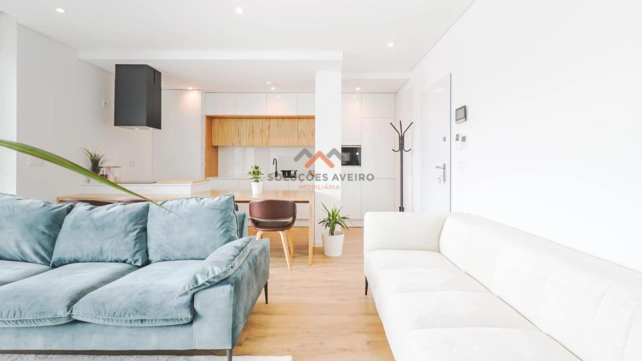 Apartamento T2 para Venda em Glória e Vera Cruz Foto 2