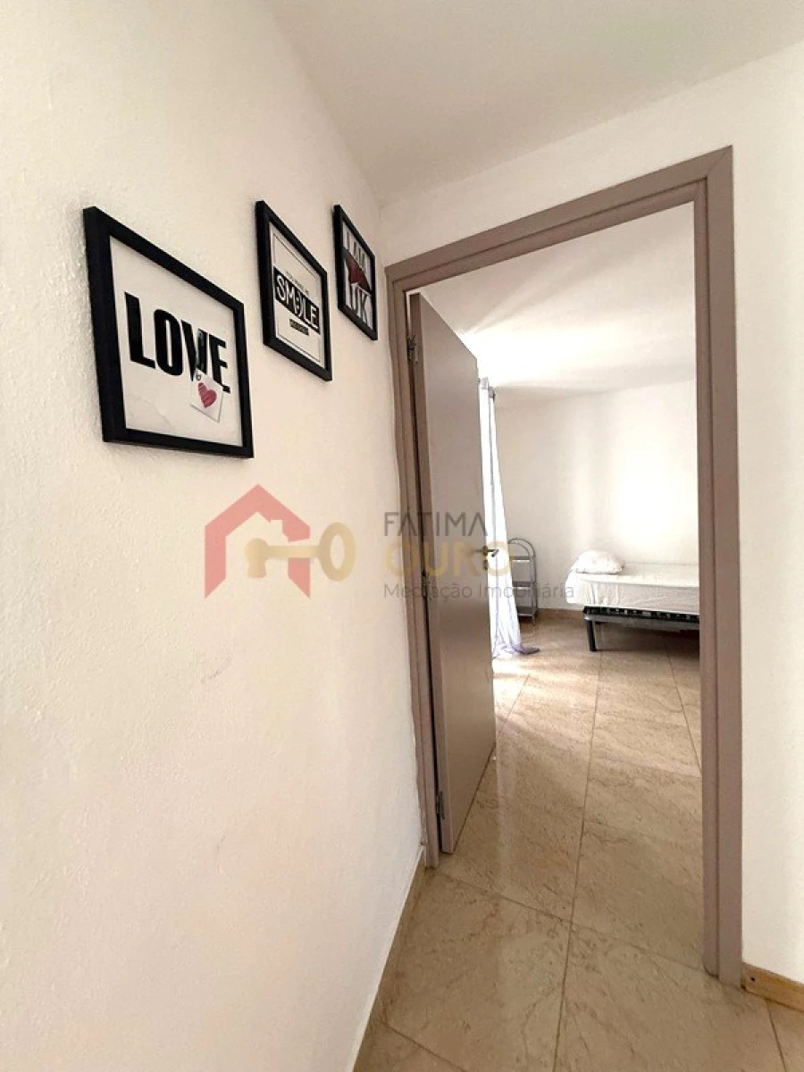 Quinta T3 para Venda em Assunção, Ajuda, Salvador e Santo Ildefonso Foto 12